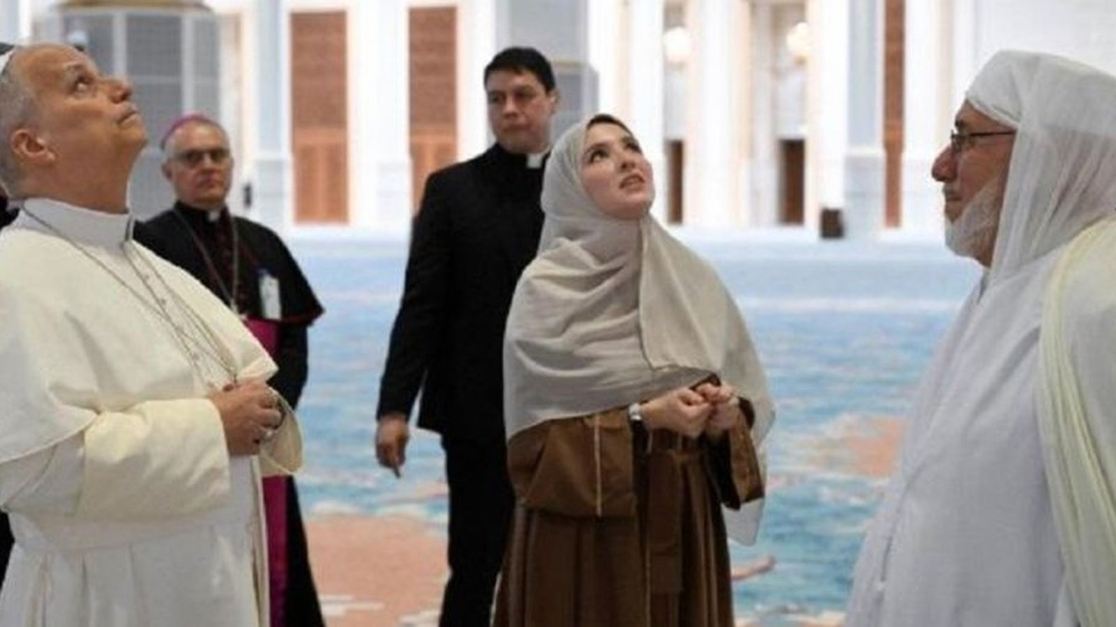 El Papa visita la Gran Mezquita de Argel (Argelia)