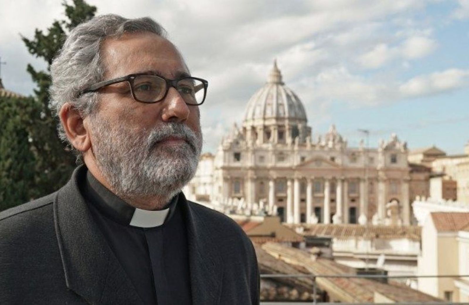 El jesuita Guerrero Alves en el Vaticano
