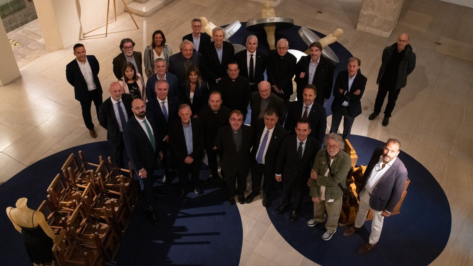 Inauguración de la exposición. Foto de grupo.