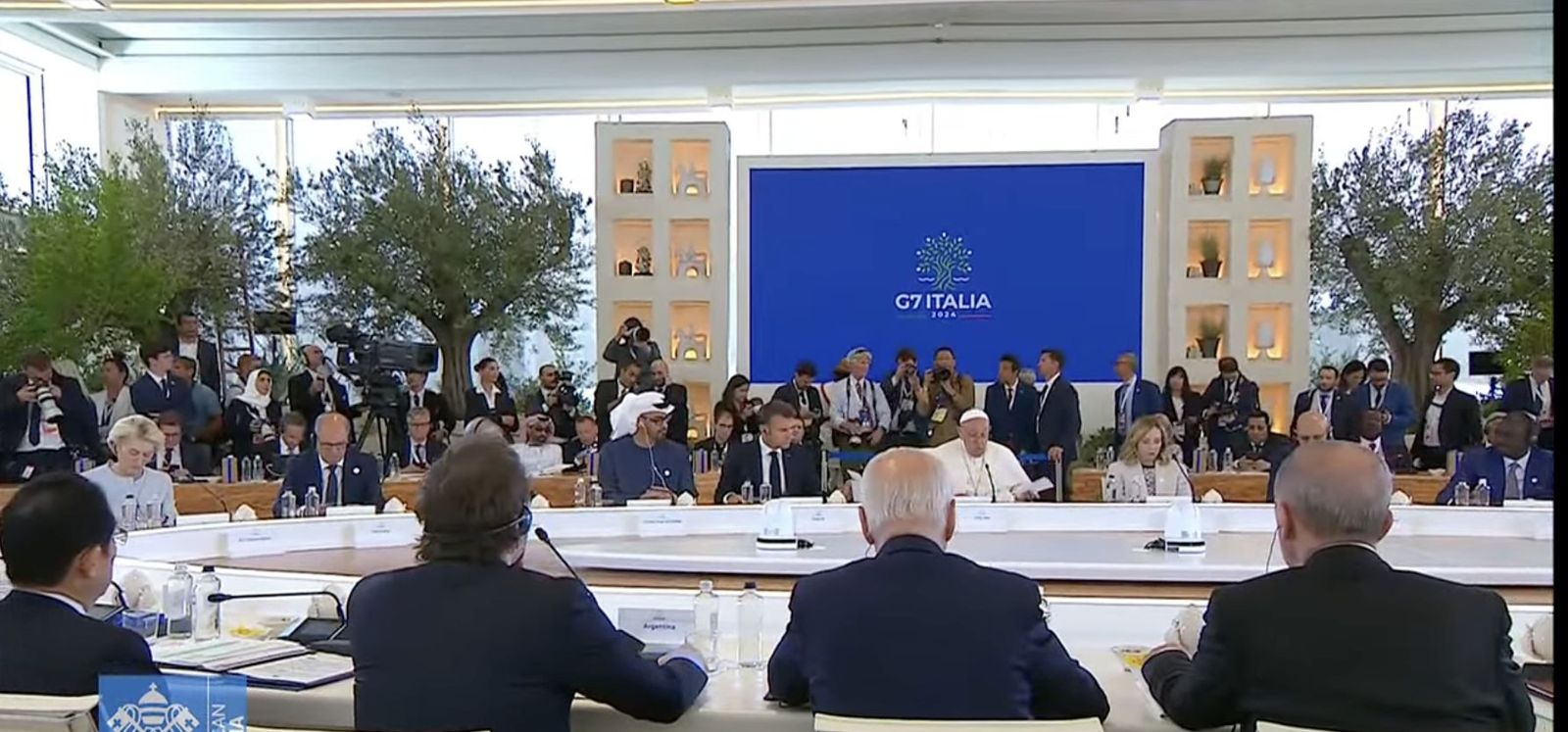 Los líderes del mundo escuchan al Papa