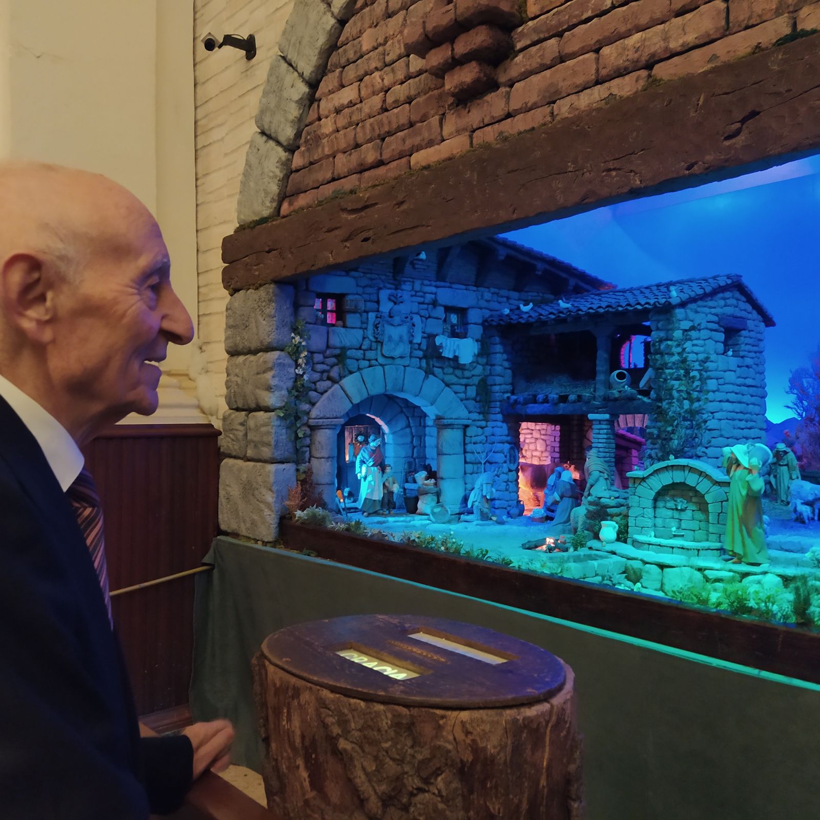 El Pregón de Navidad fue el primer acto en aplicar la norma