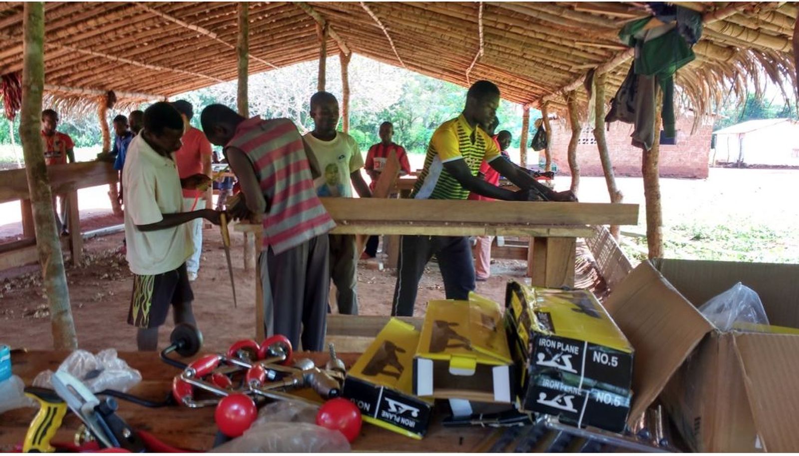 Taller de carpintería en Bangassou