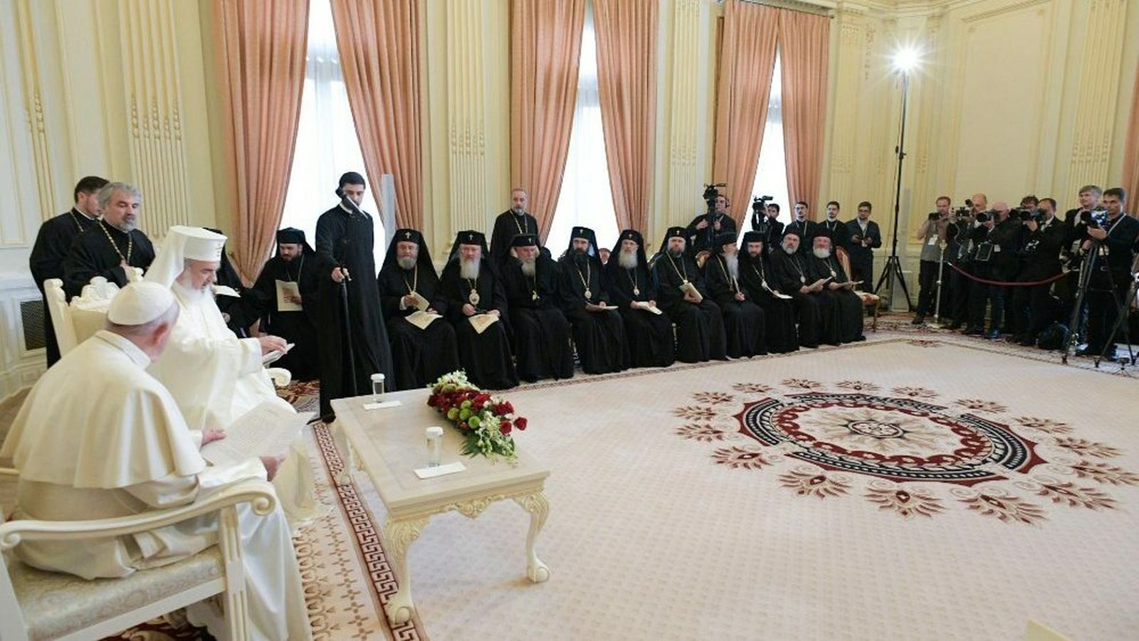 Francisco, con el Sínodo ortodoxo