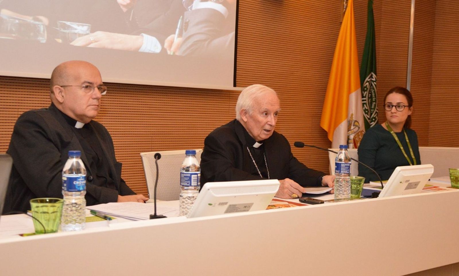 Presentación en la UCV