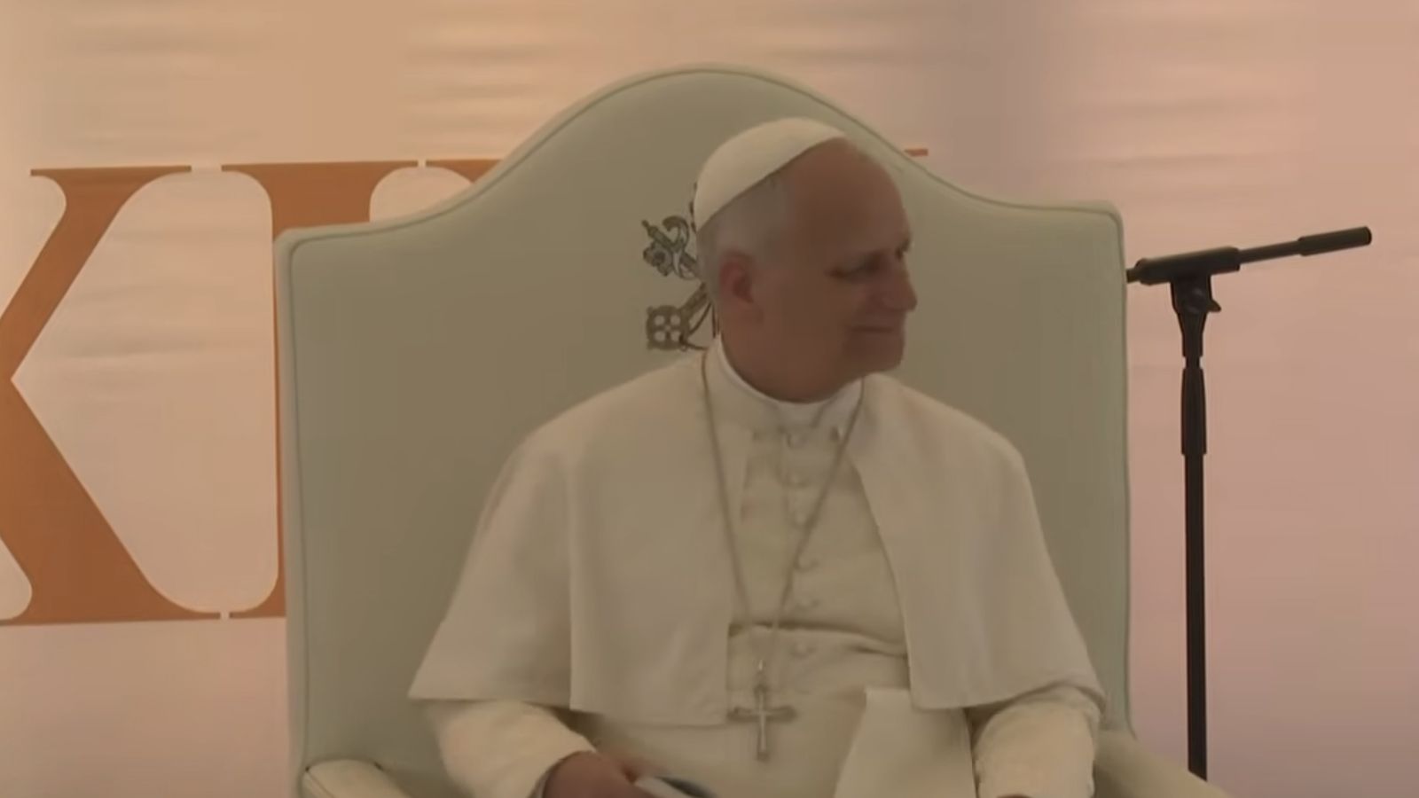 El Papa en el psiquiátrico