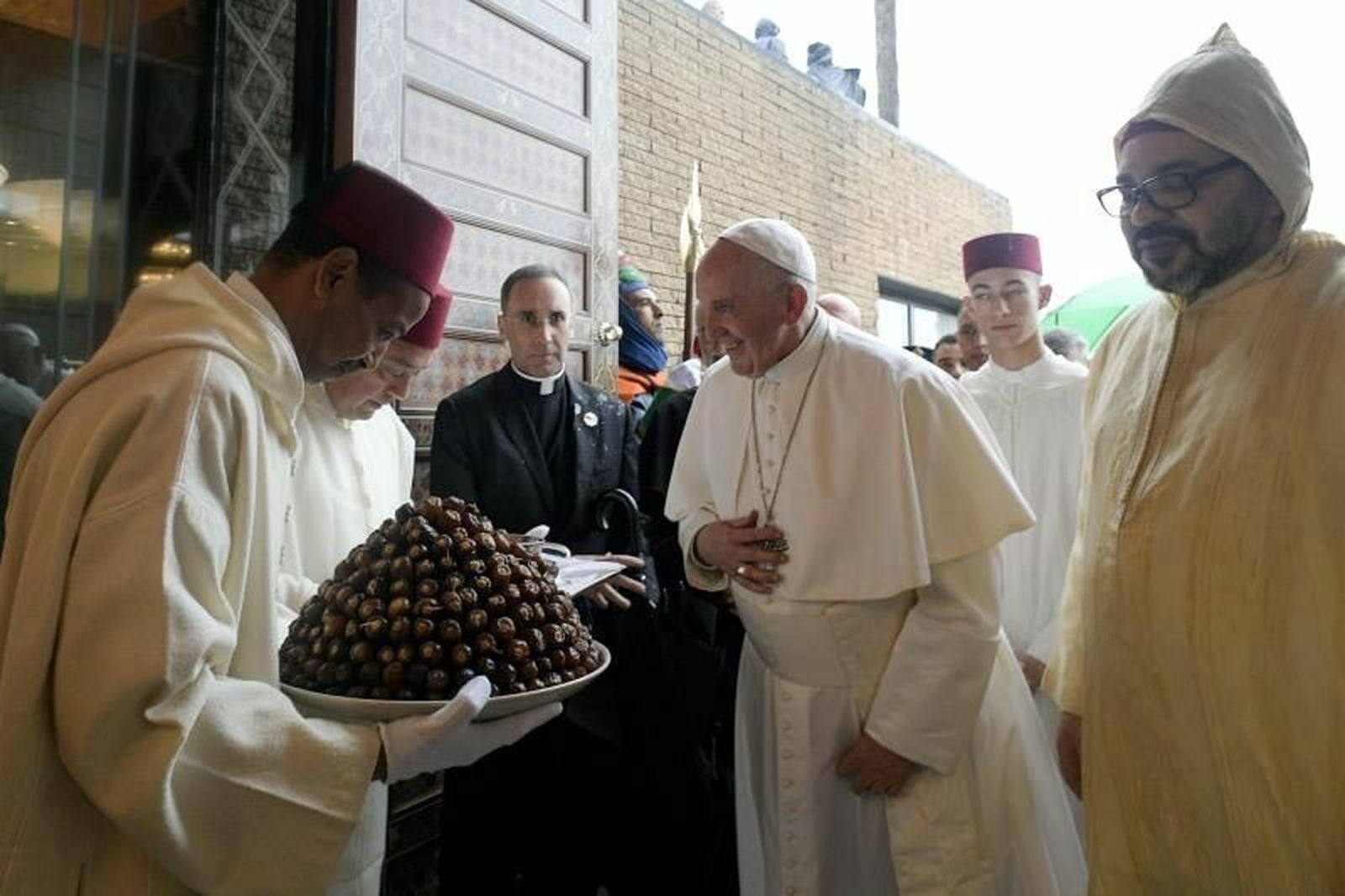 Mohamed VI y el papa Francisco en Rabat