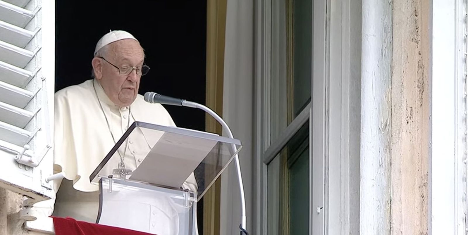 Francisco, en el Regina Coeli