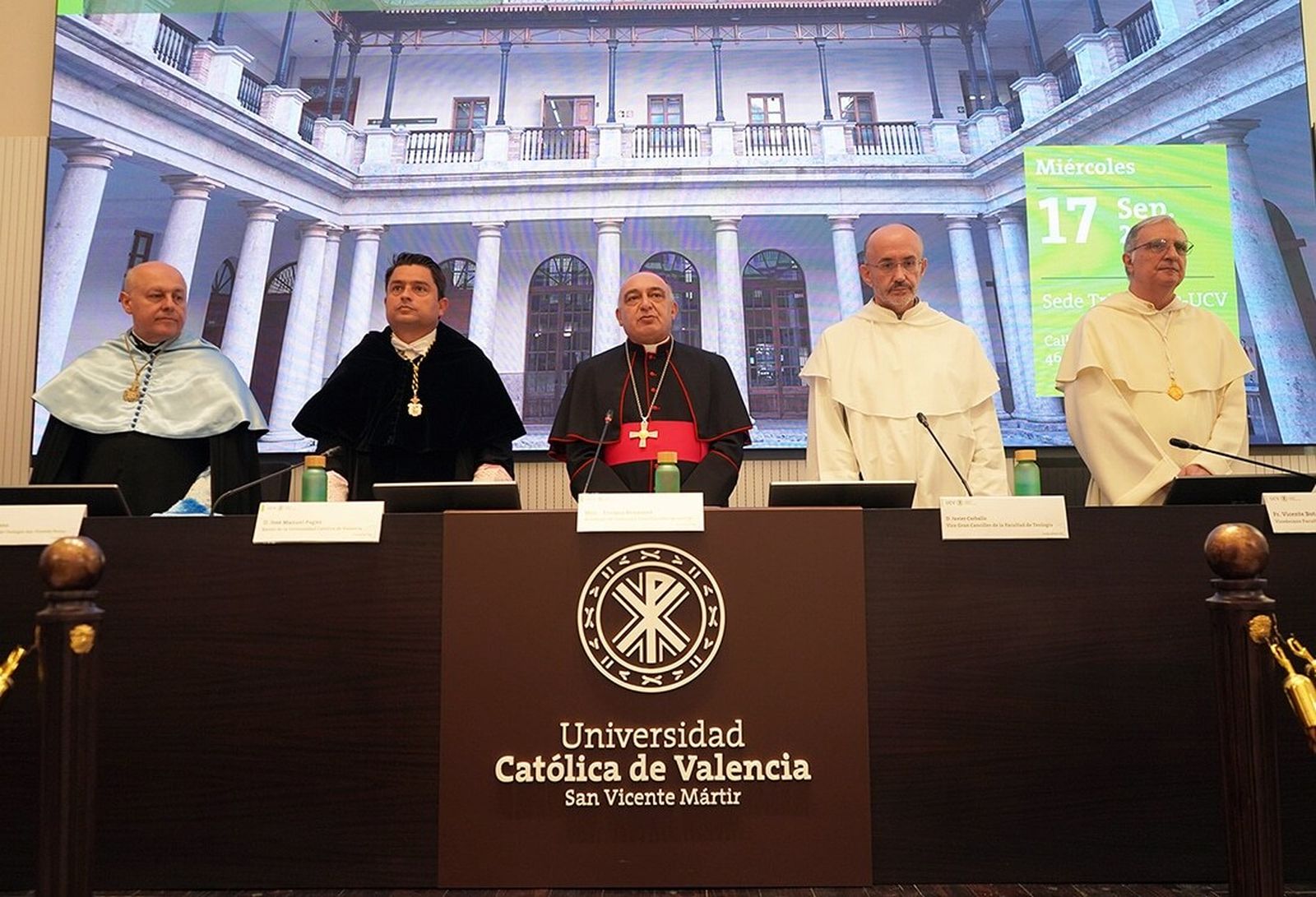Inicio del curso en la UCV