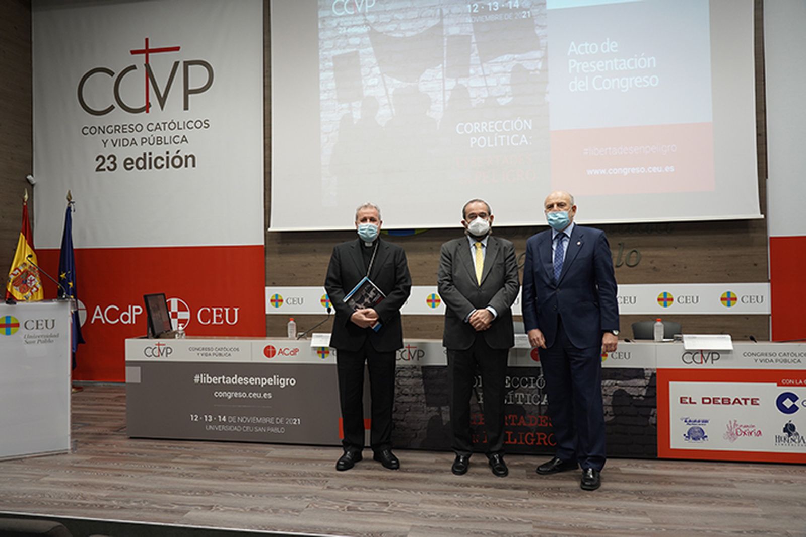 Mario Iceta Gavicagogeascoa, Alfonso Bullón de Mendoza, Rafael Sánchez Saus