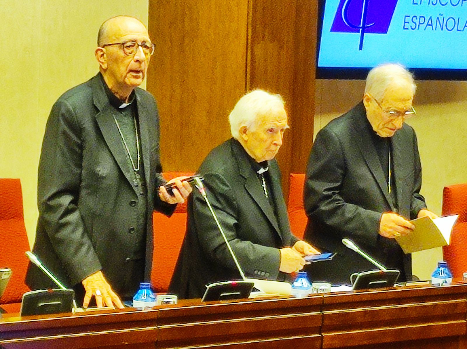 Omella, con Cañizares y Rouco