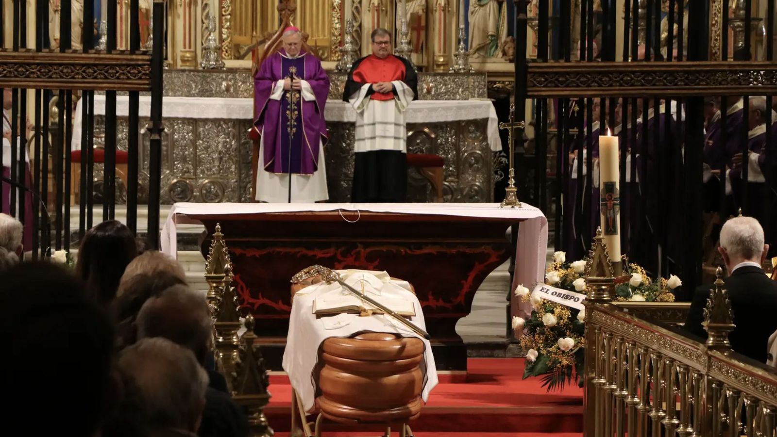 Misa por el descanso de Gil Hellín