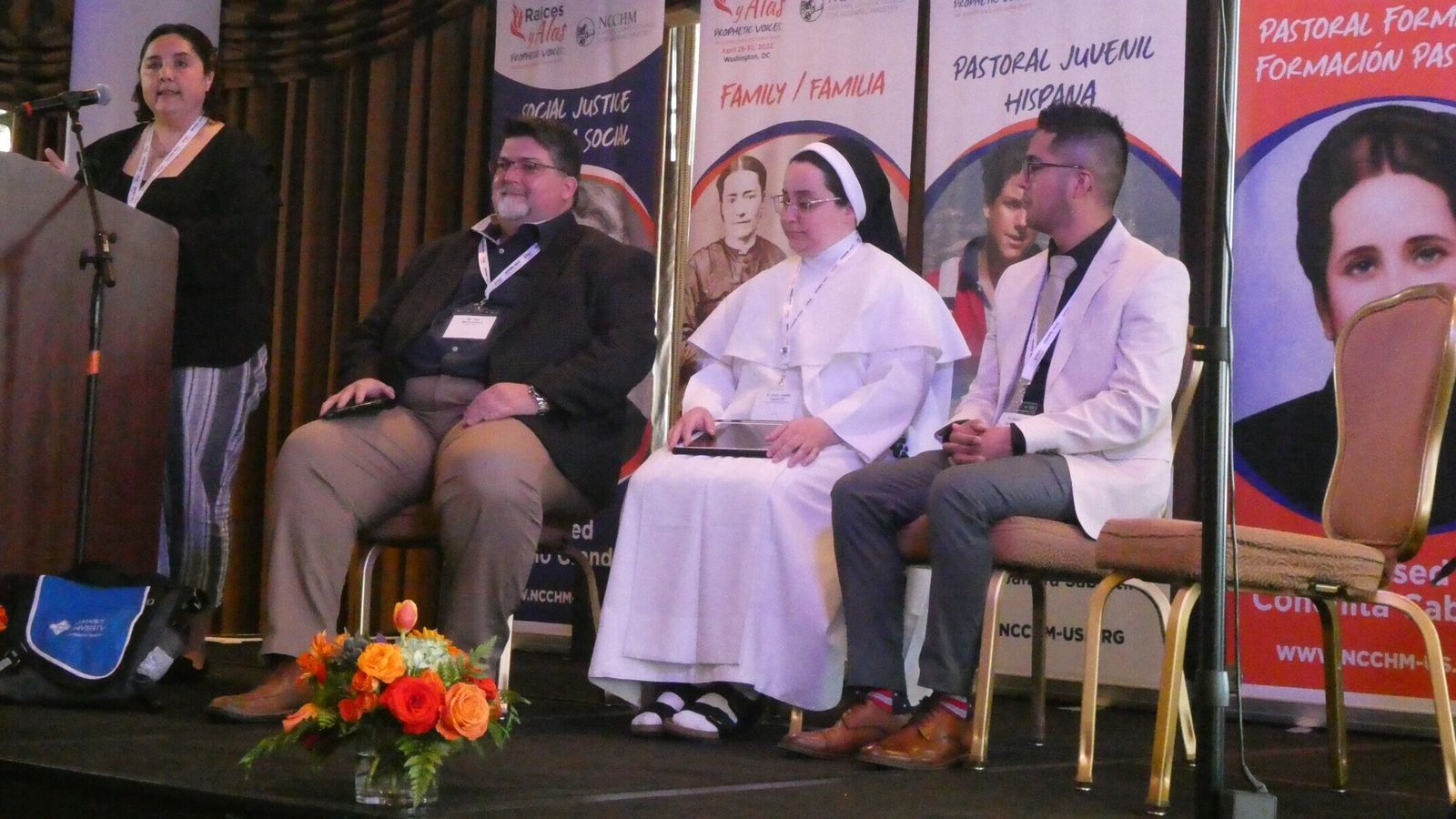 Jóvenes en Raíces y Alas