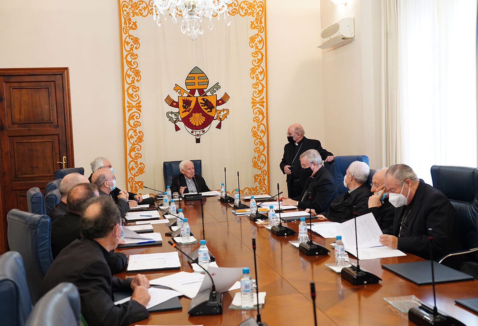 Reunió de la Província Eclesiàstica Valentina, el 25 d'octubre passat, incomprensiblement amb els bisbes de les Balears