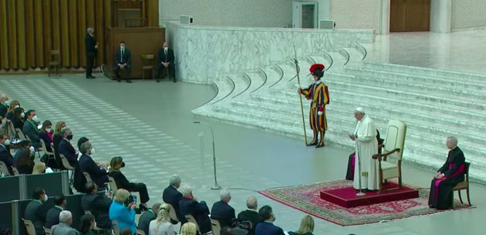 El Papa, a los políticos del G-20