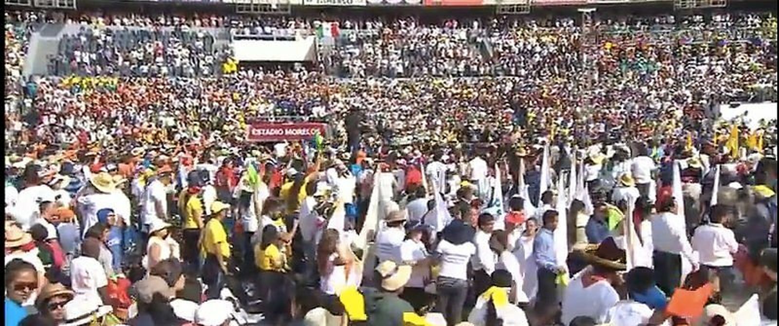 Decenas de miles de jóvenes, con el Papa