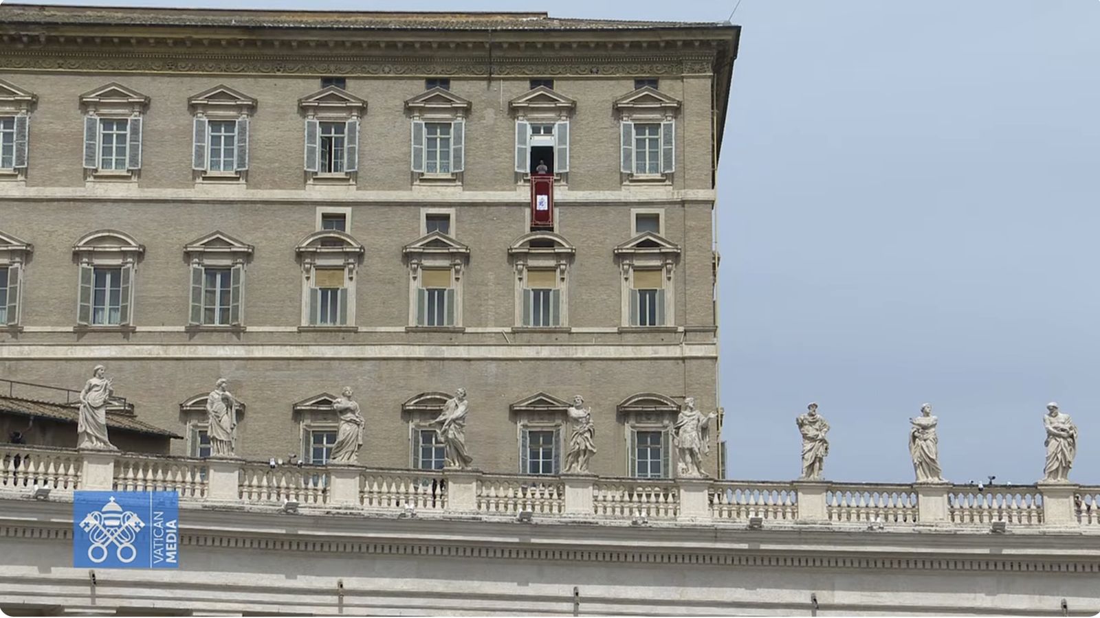 El Papa, en el balcón del Palacio Apostólico