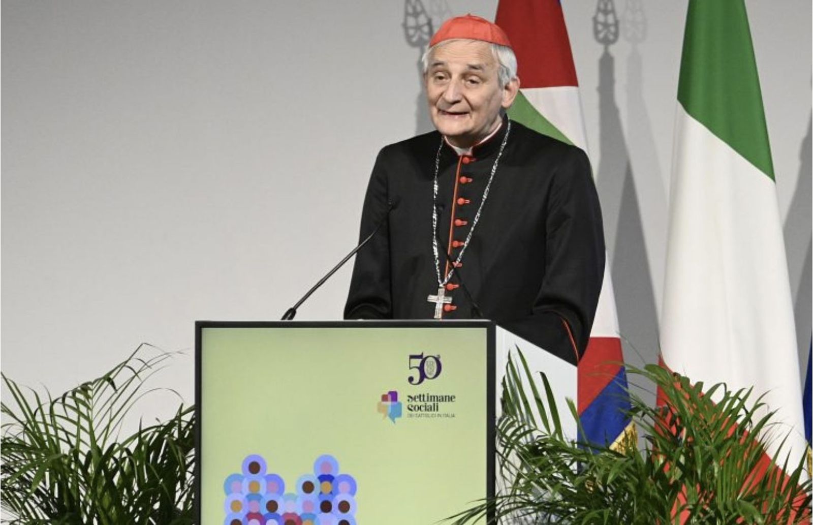 Zuppi durante su intervención