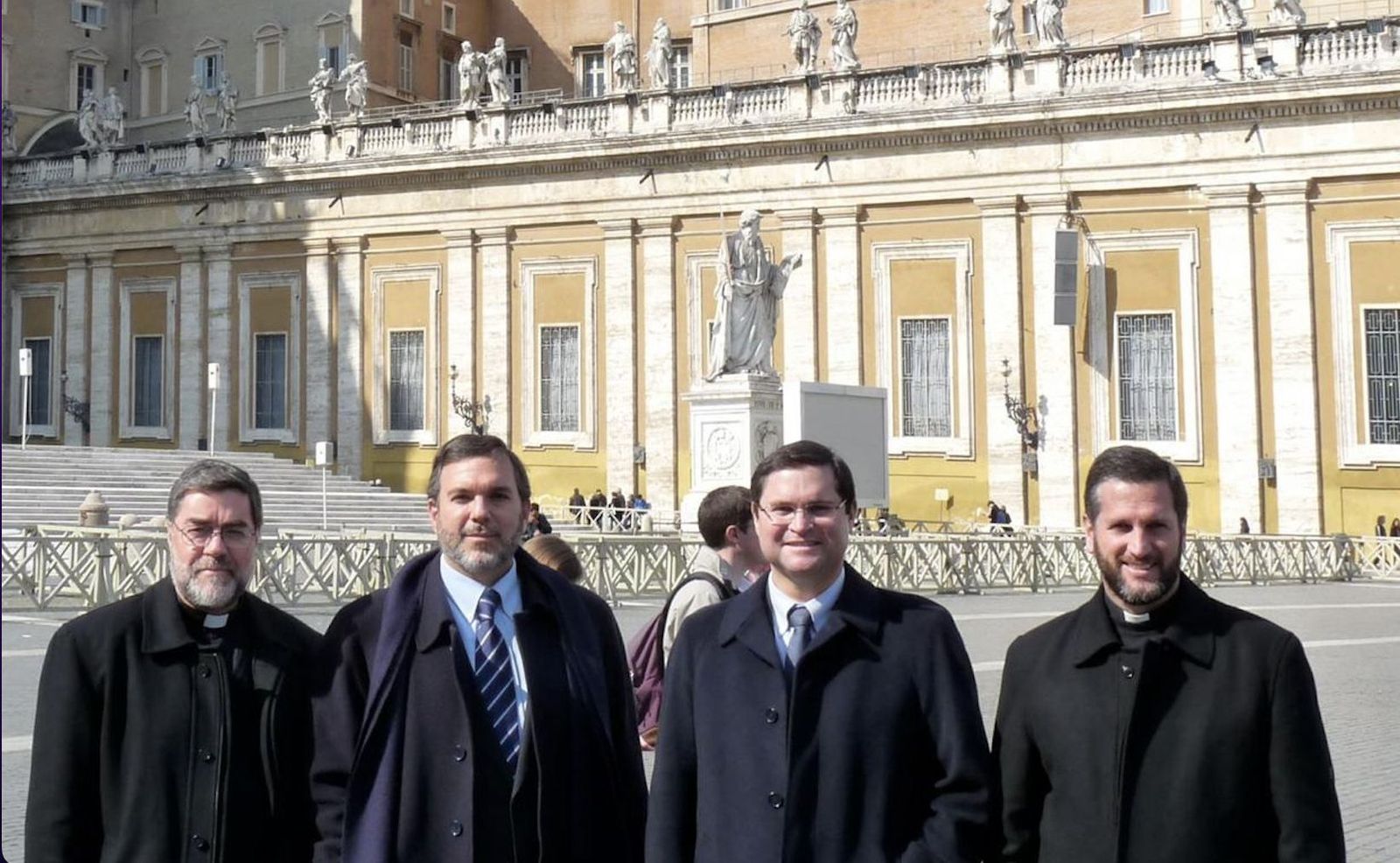 El P. Baertl con Enrique Elías, Eduardo Regal, Gonzalo Len