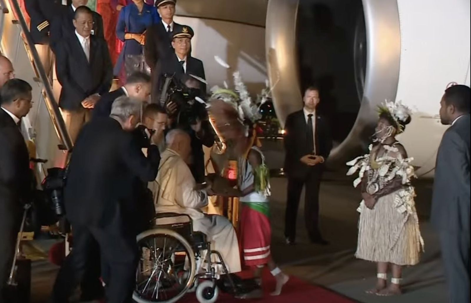 Francisco, a su llegada a Port Moresby