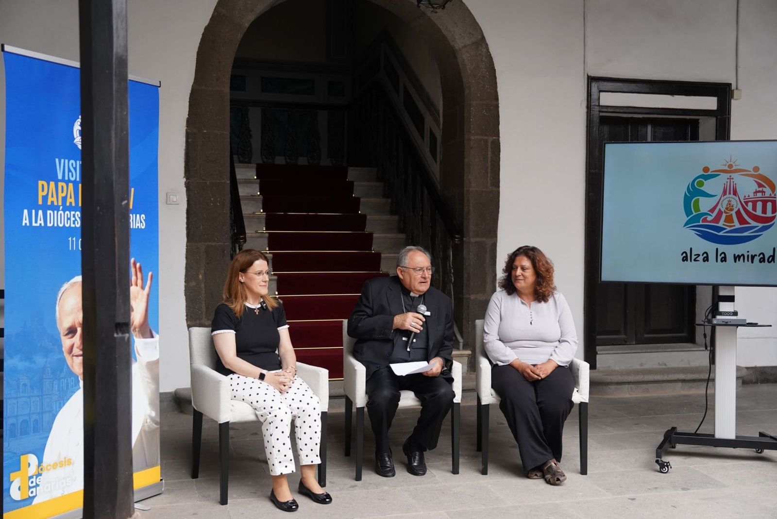 Presentación de los actos en Canarias