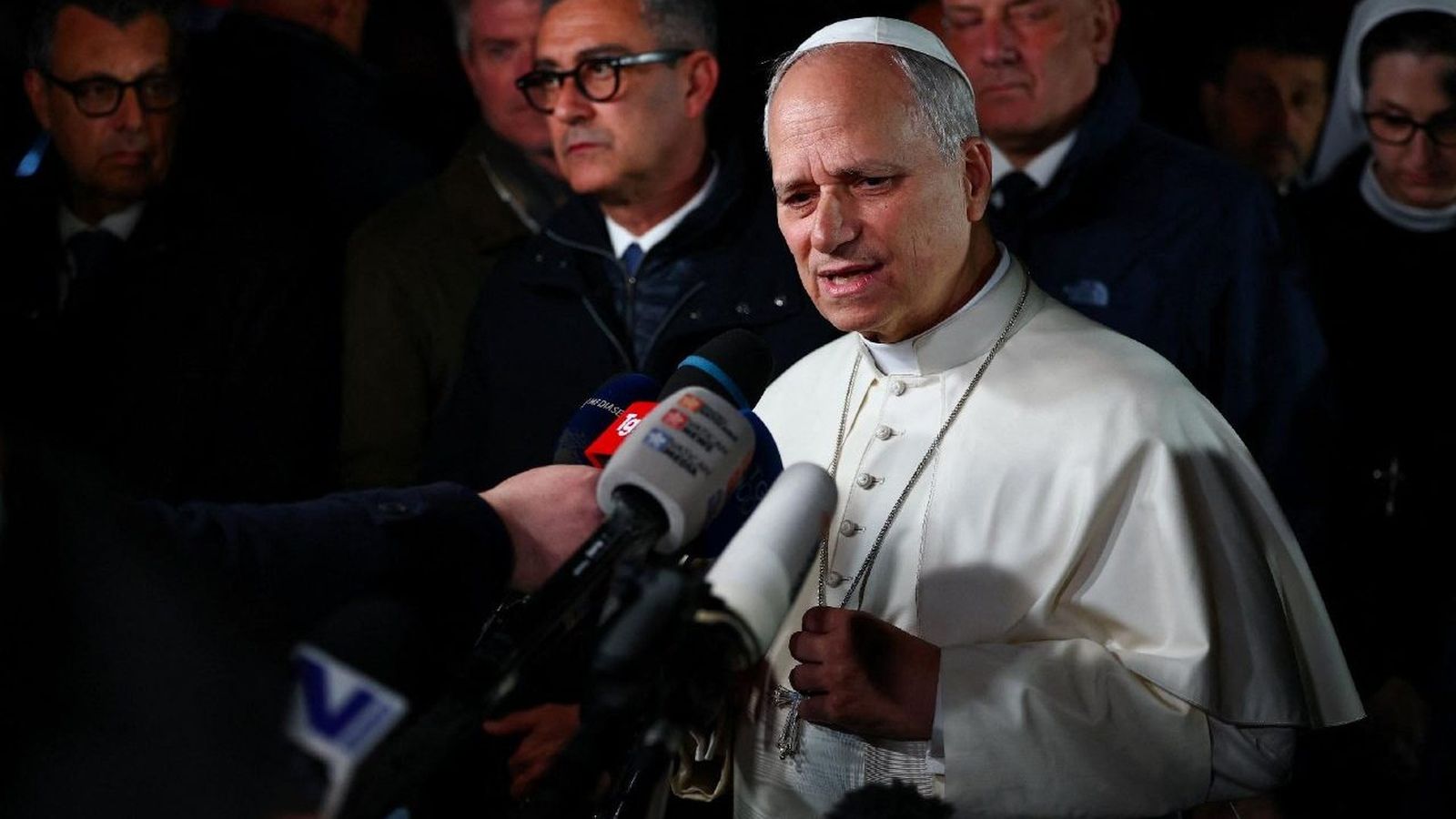 El Papa, en Castel Gandolfo, sale al paso de las críticas de Trump