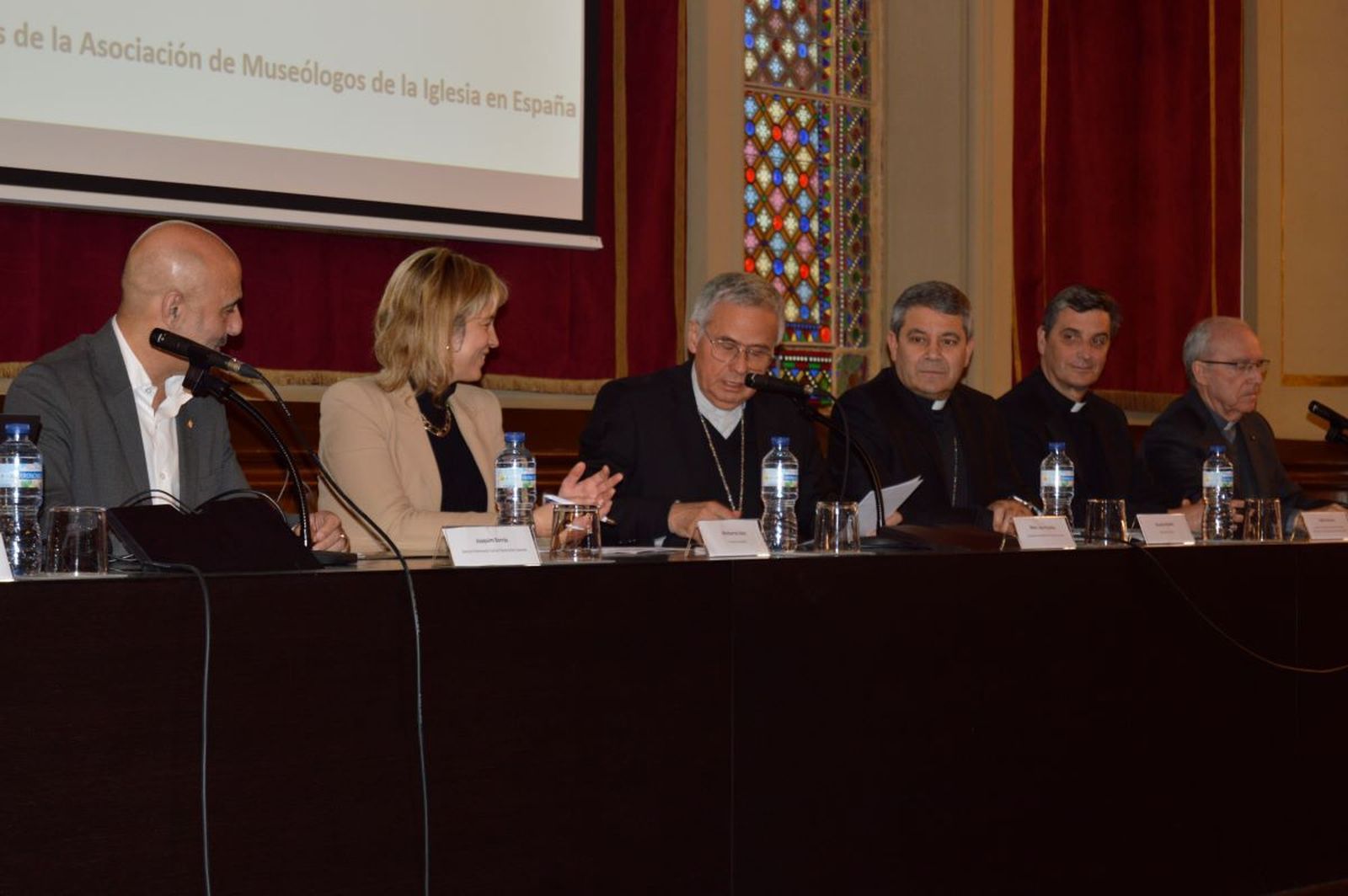 Un momento de la jornada presidida por el arzobispo Planellas