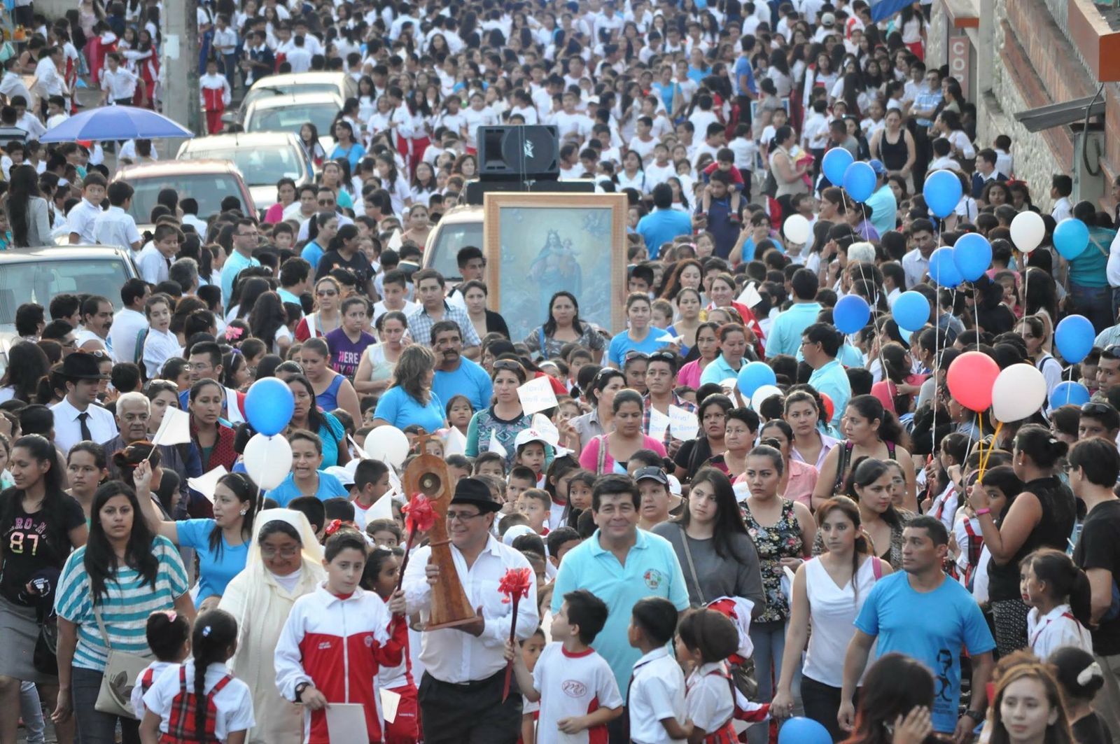 La familia salesiana es universal