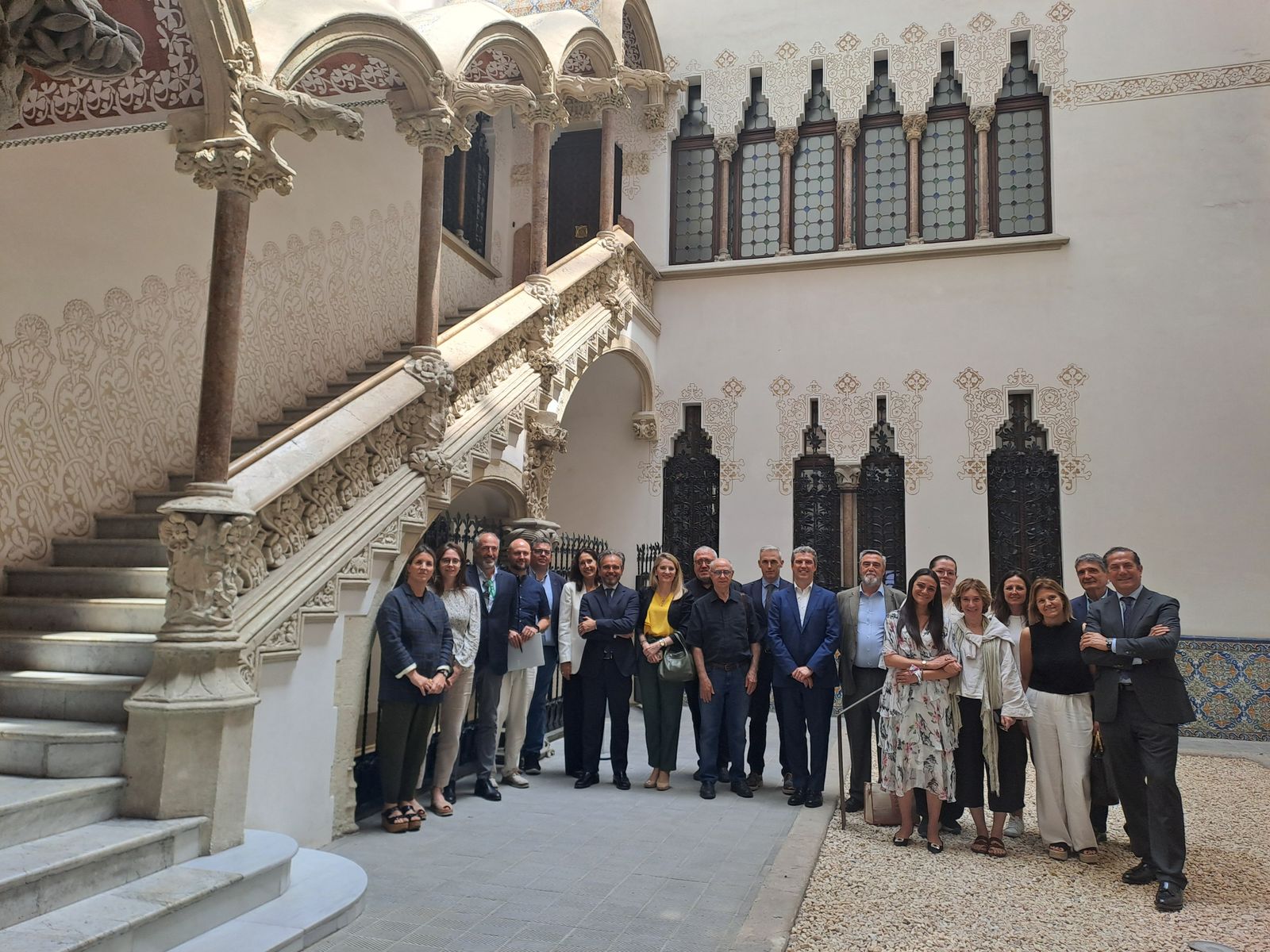 Foto de familia tras las jornadas en Barcelona