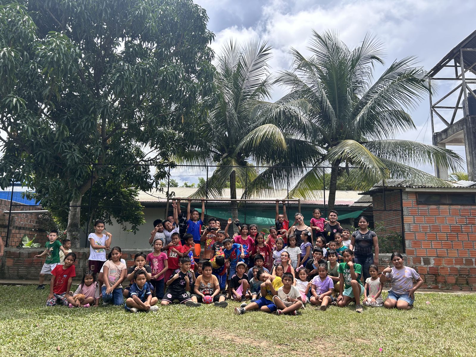 Niños y niñas de Pucallpa