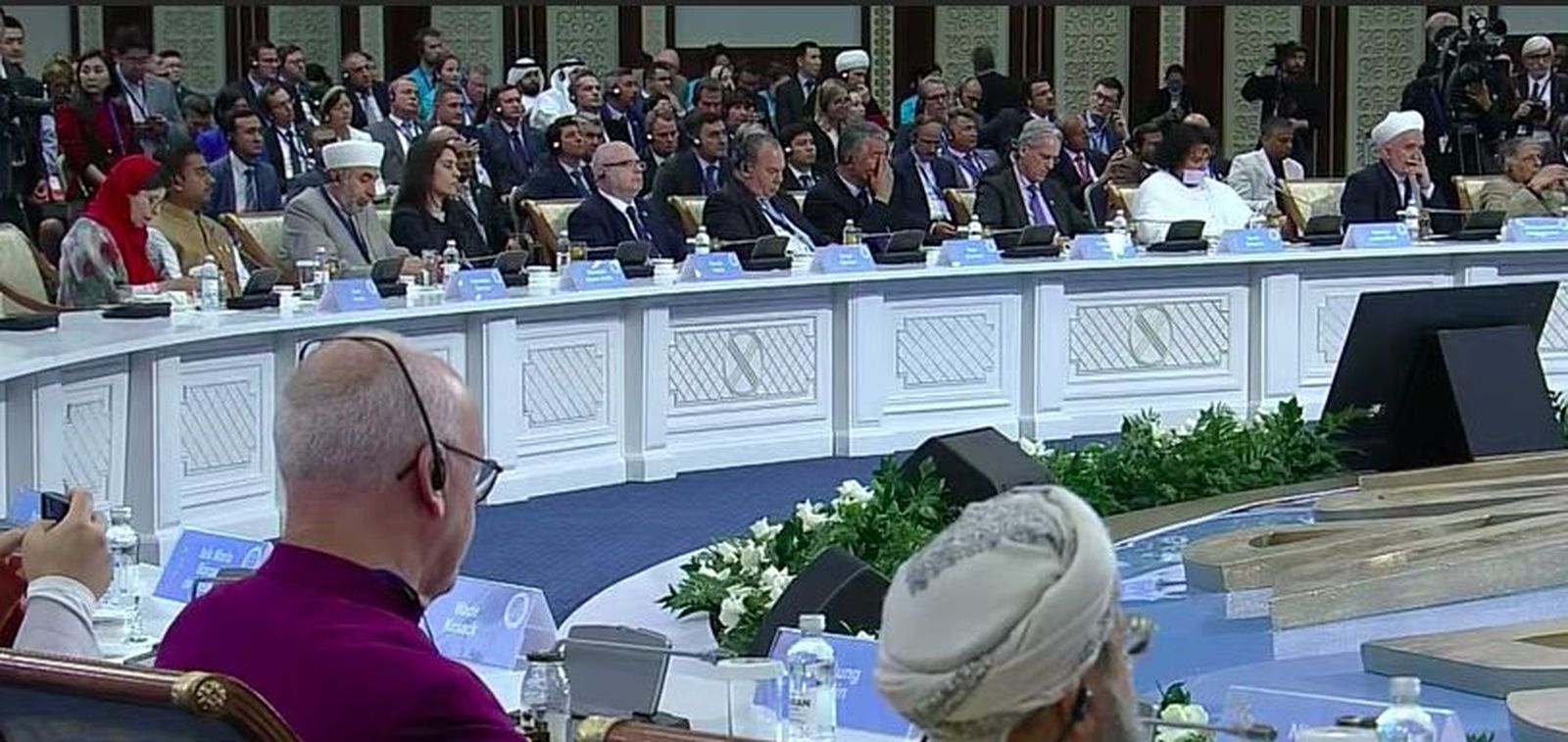 Líderes religiosos escuchan al Papa