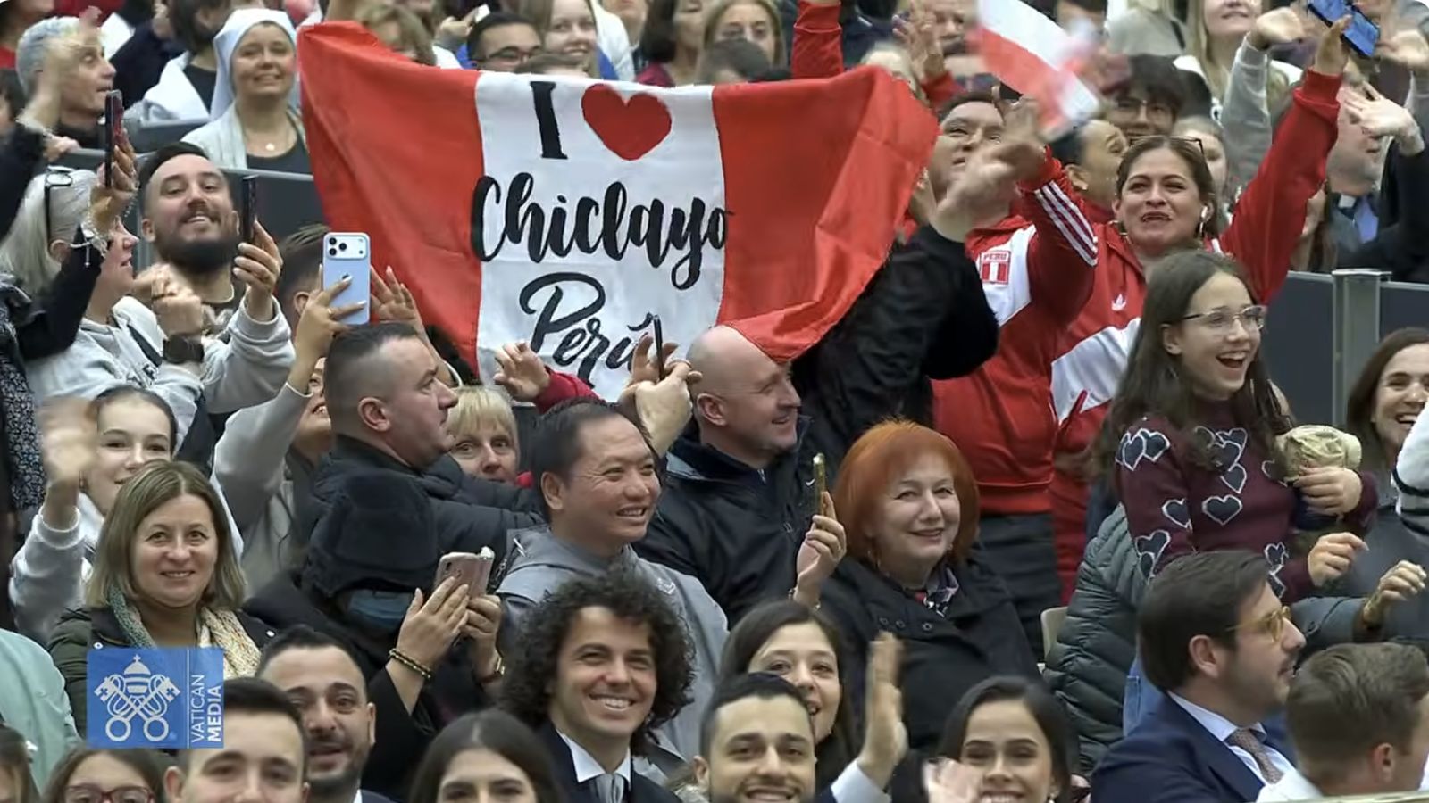 Fieles de Chiclayo, en Perú, en la audiencia general