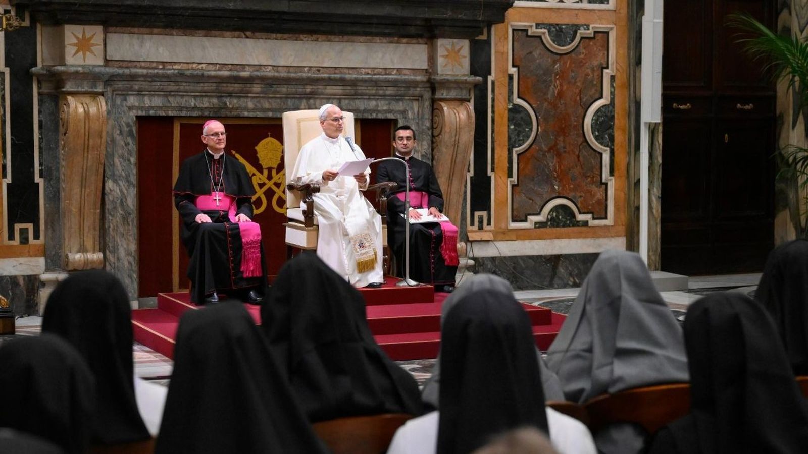 Encuentro de los benedictinos con el Papa