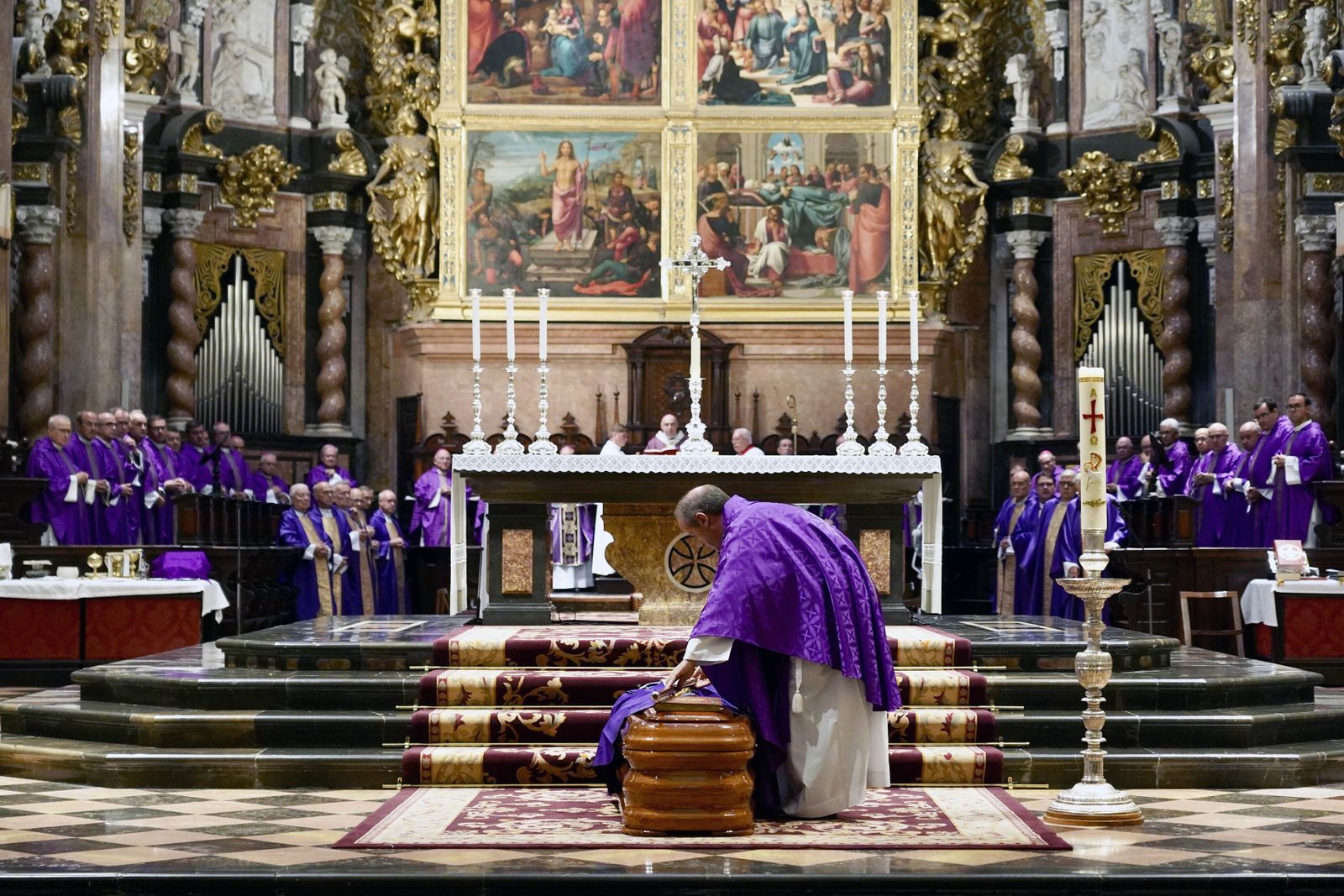 Funeral monseñor Vicente Juan Segura