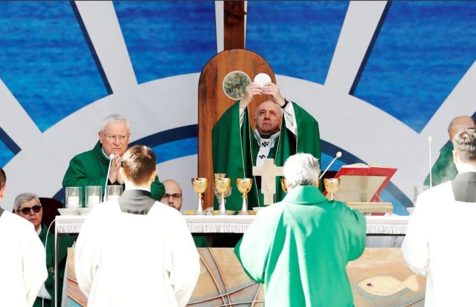 Misa del Papa en Bari