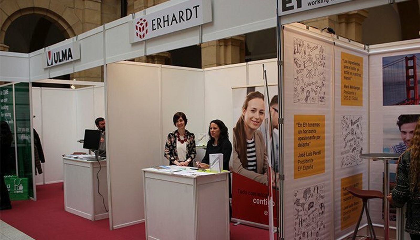 Stands en el Foro de Empleo de la Universidad de Deusto