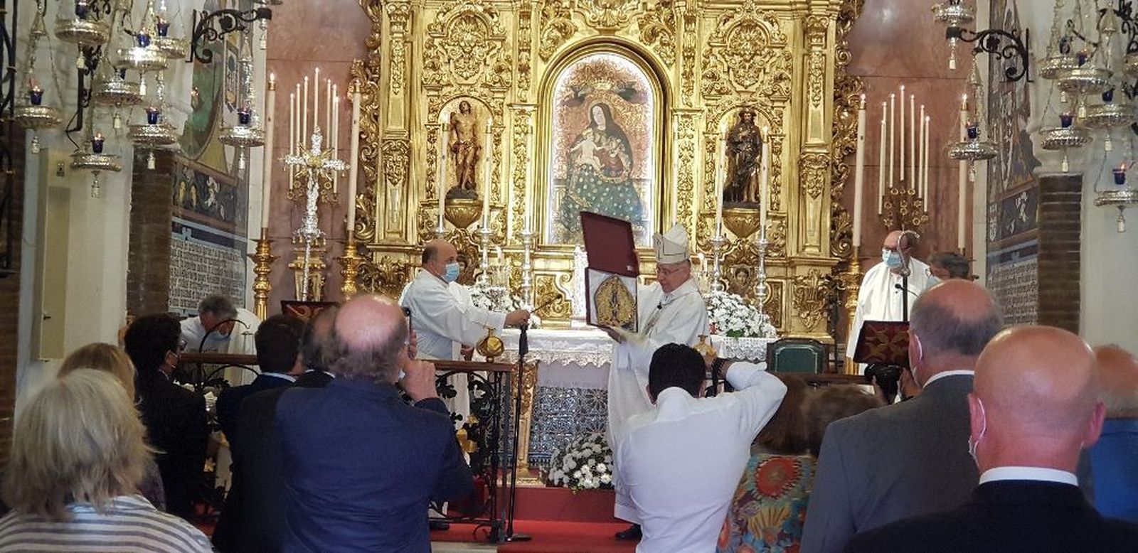 Vilaplana se despide de Huelva visitando a la virgen de la Cinta