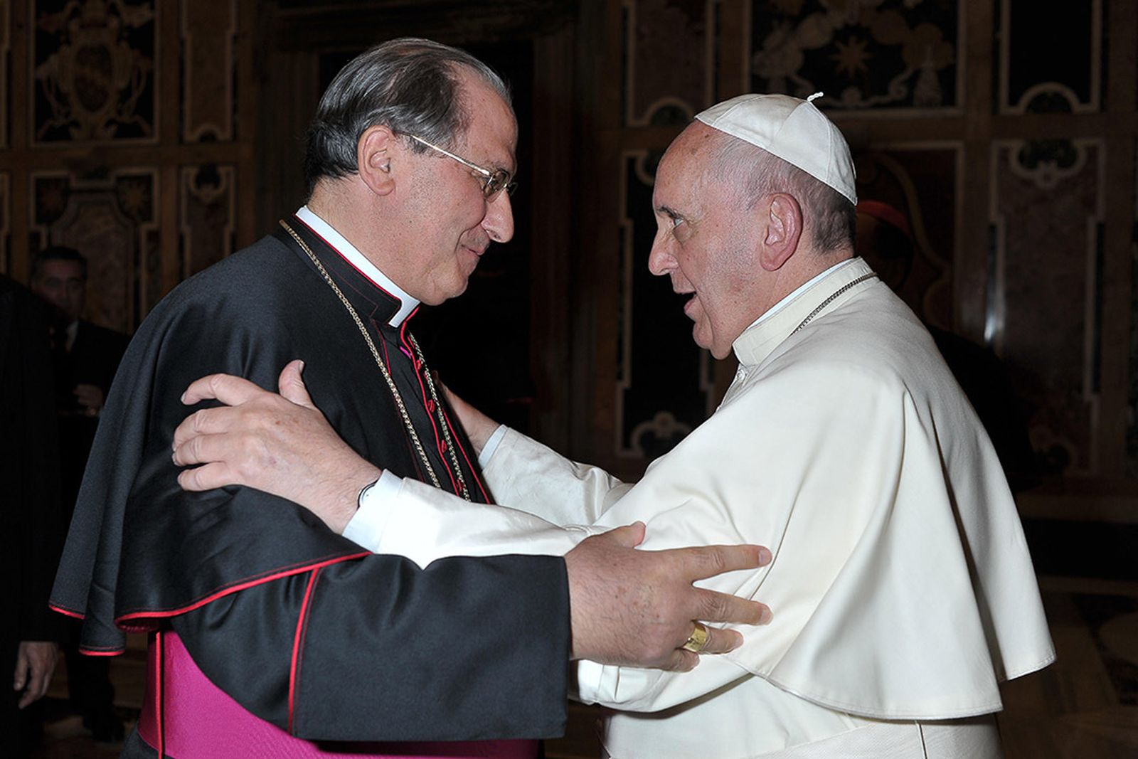 Papa Francisco y Celso Morga