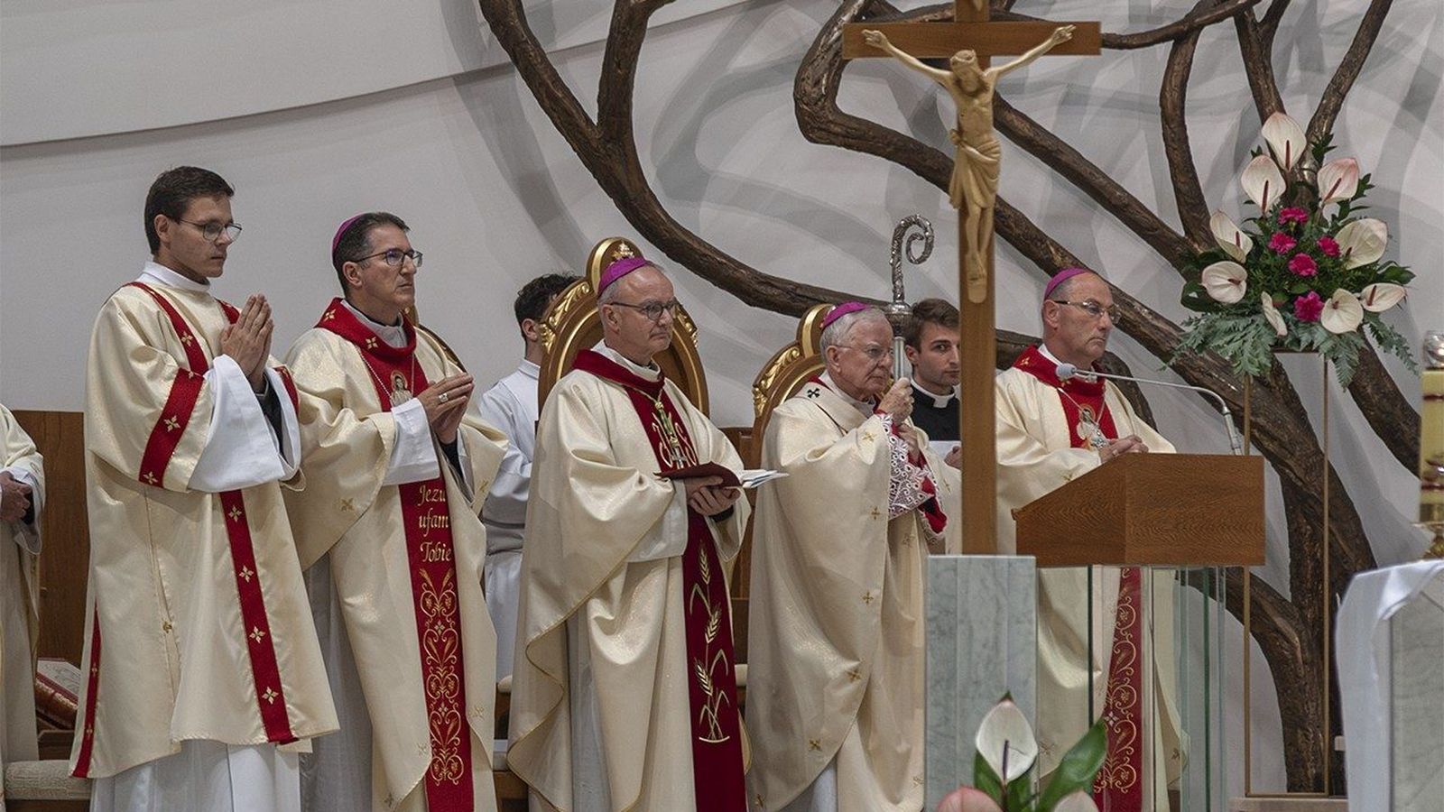 Apertura de la sesión plenaria de la Comisión Pontificia para la Protección de los Menores. Cracovia.