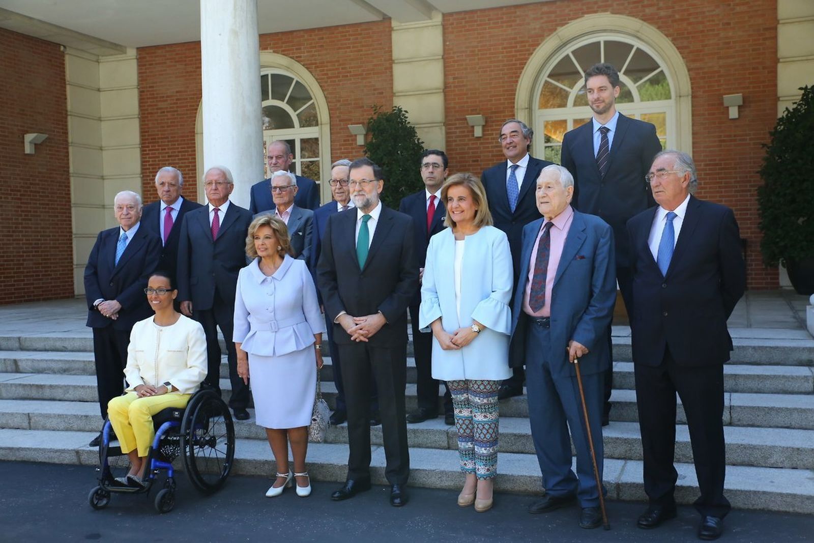 Rajoy, con alguno de los galardonados
