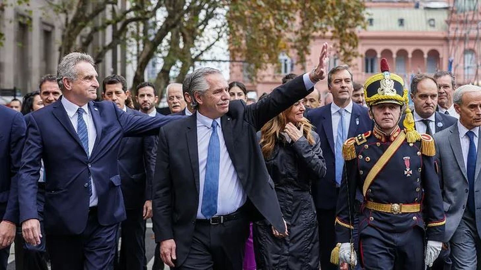 Alberto Fernández llega a la Catedral