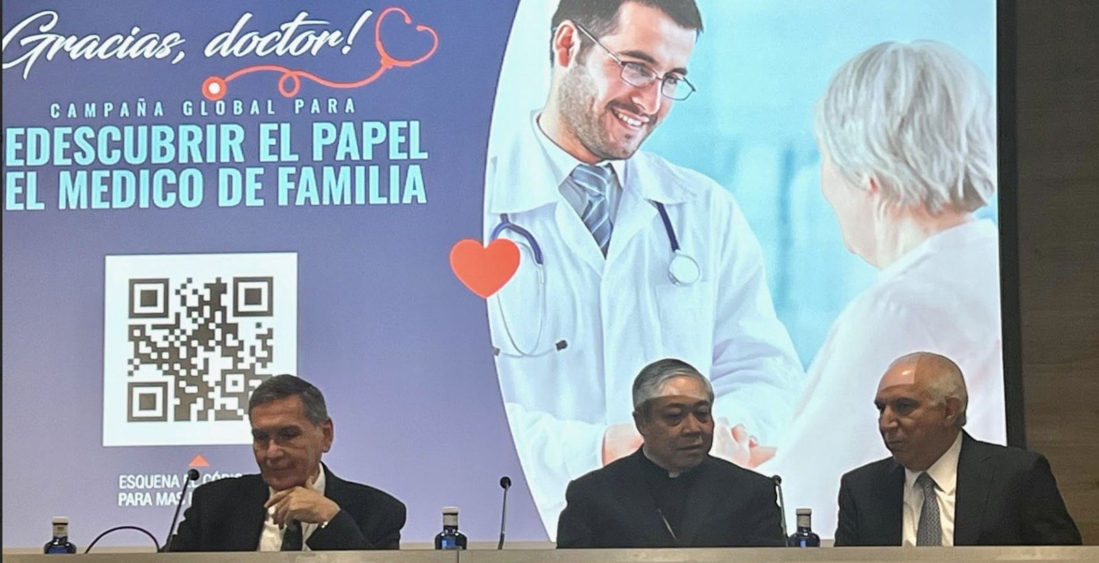 Ramón Tallaj, presidente de SOMOS Community Care, en la presentación de 'Gracias doctor'