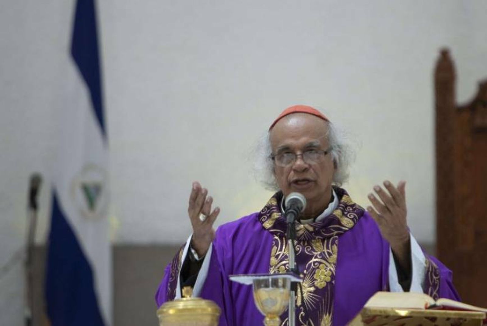 El cardenal de Nicaragua, Leopoldo Brenes