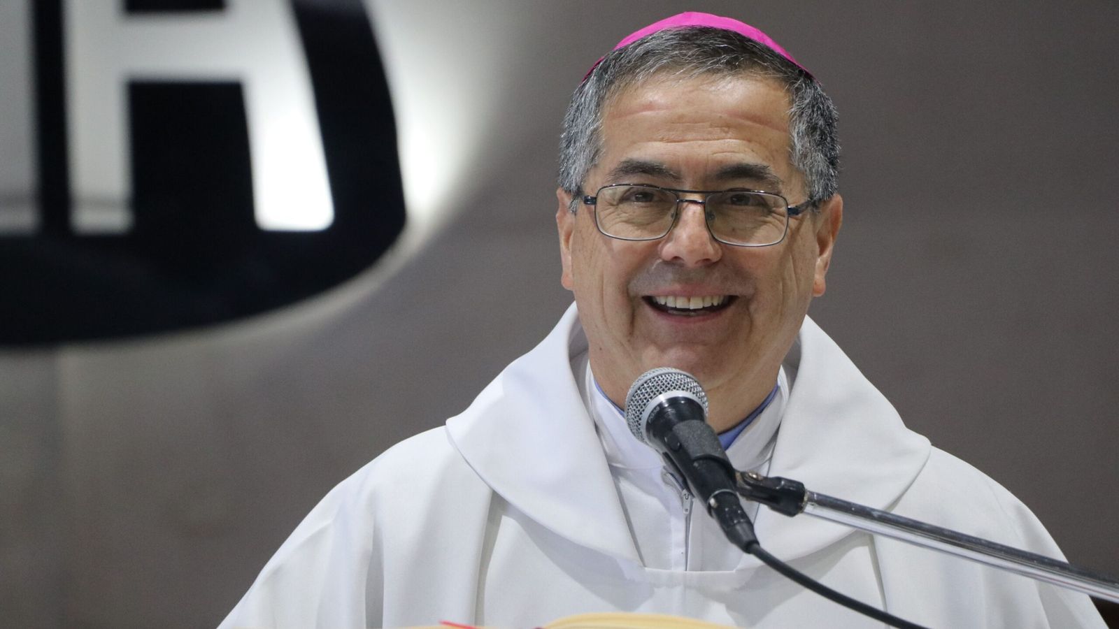 Mons Sergio Pérez de Arce