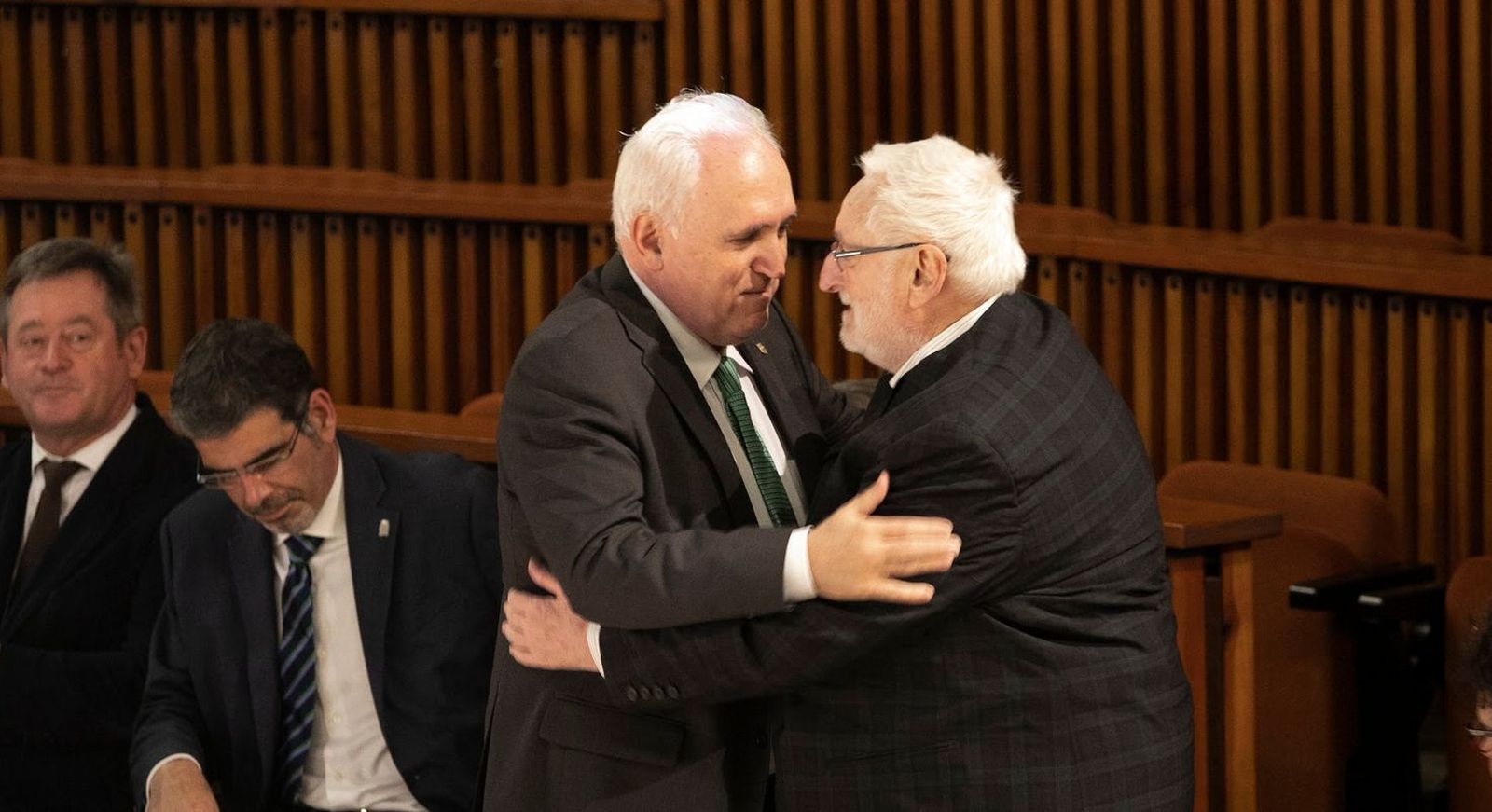 Elzo y el rector José María Guibert