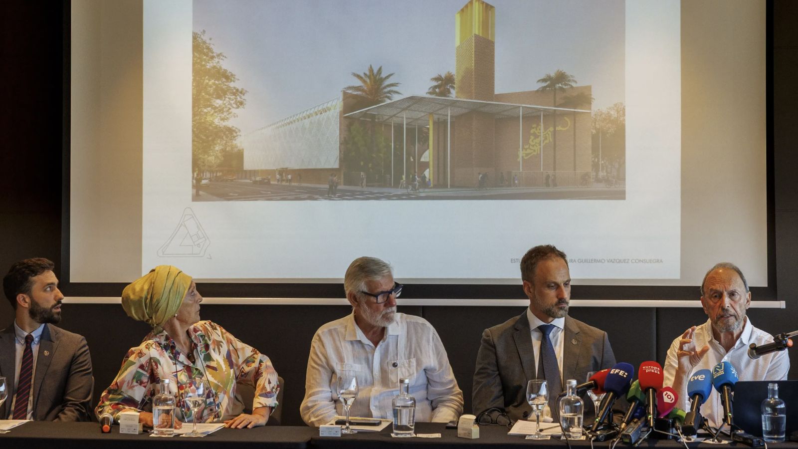 Responsables de la Fundación Mezquita de Sevilla