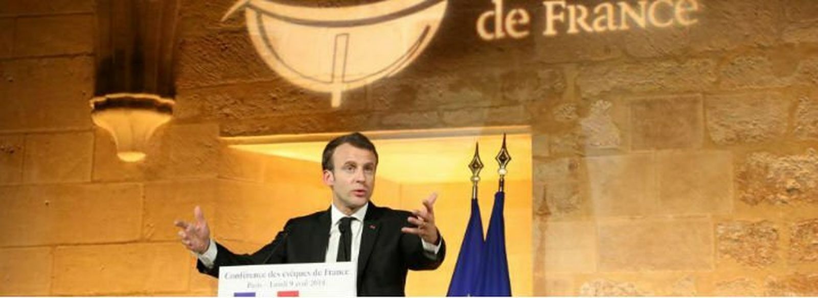 Javier Elzo analiza el "histórico discurso" de Macron a los obispos franeses