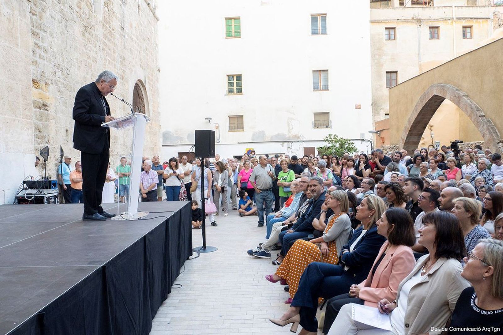 El arzobispo de Tarragona, Joan Planellas
