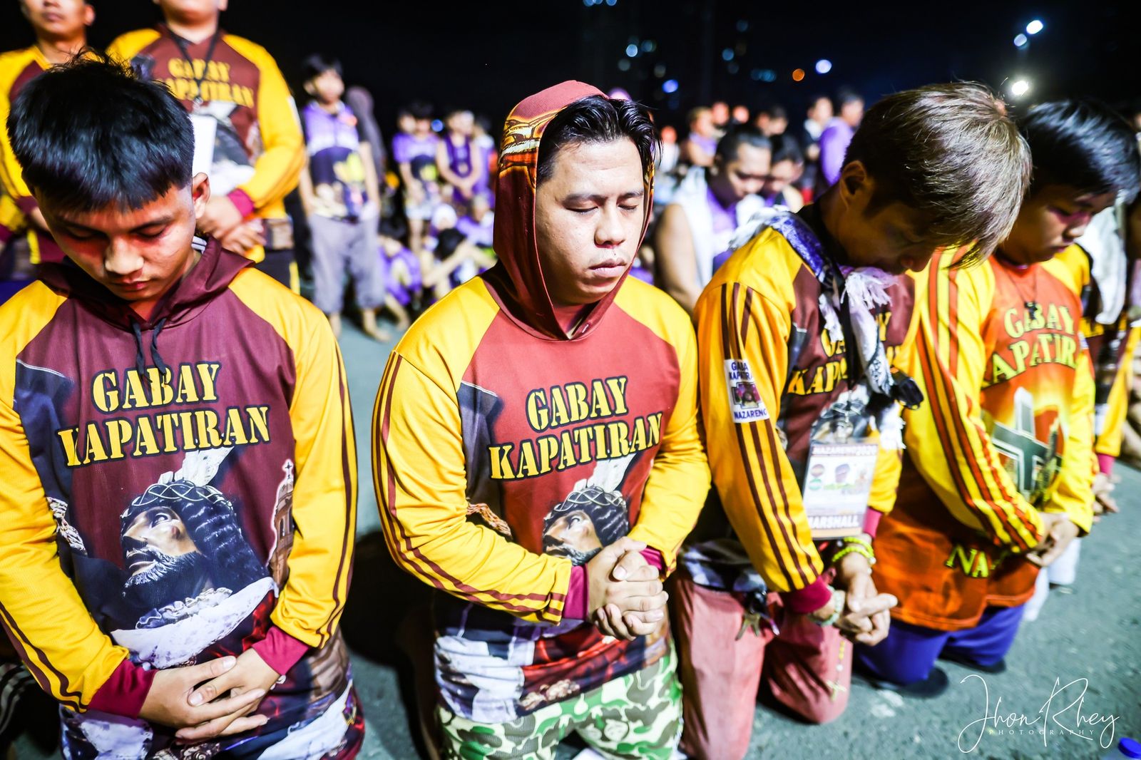 Fieles en la misa de conclusión de la fiesta anual del Nazareno Negro