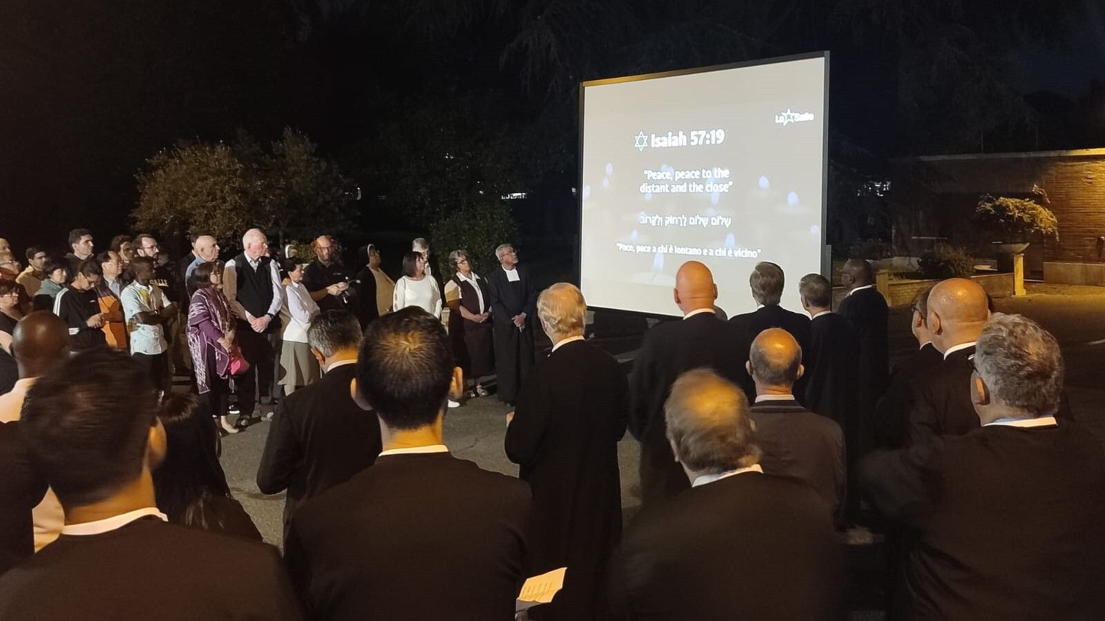 Hermanos de La Salle en oración por la Paz