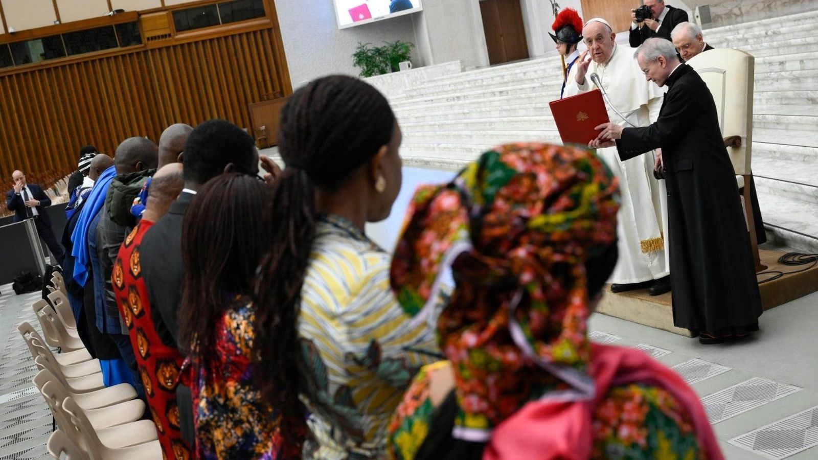 Francisco, al inicio de la audiencia con la comunidad nigeriana de Roma